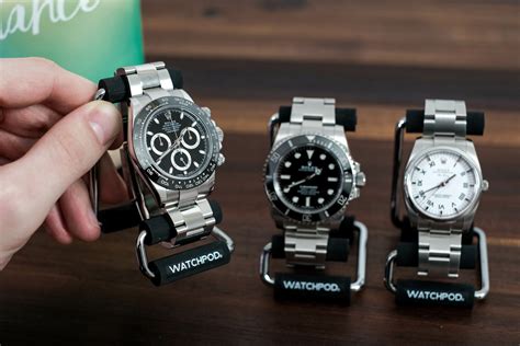 watch stand rolex
